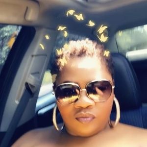 Meet your Posher, Tamica